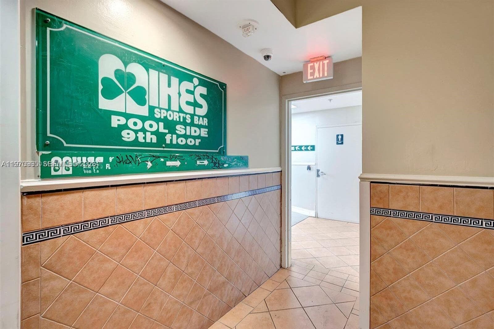 555 NE 15th St # 408 18