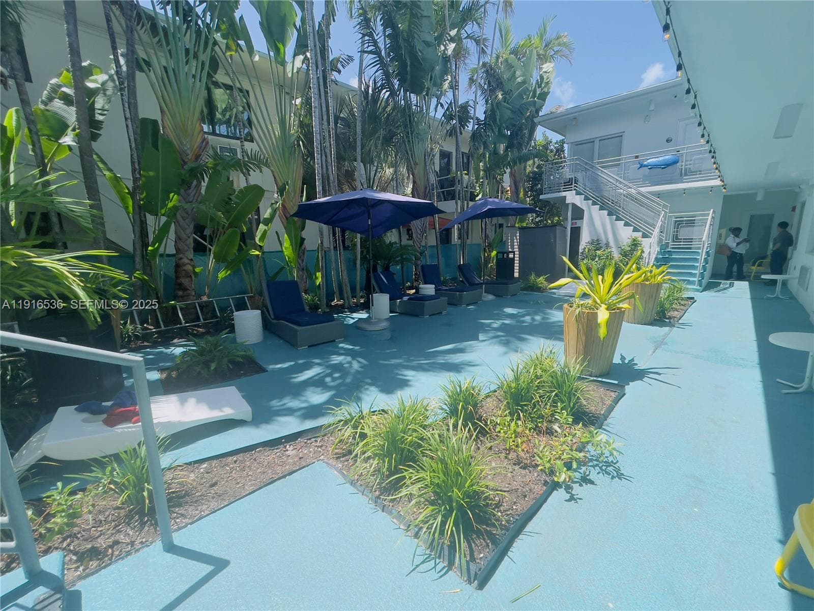 8320 Harding Ave # 610 1