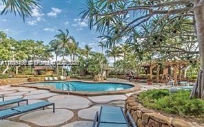 2000 Towerside # 309 21